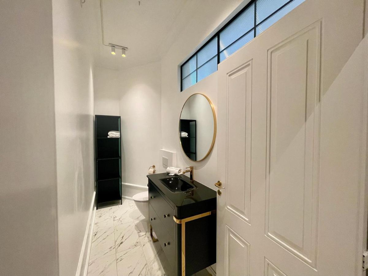 Beautiful 3 Bedroom Flat Next To The Marble Church Copenhague Extérieur photo