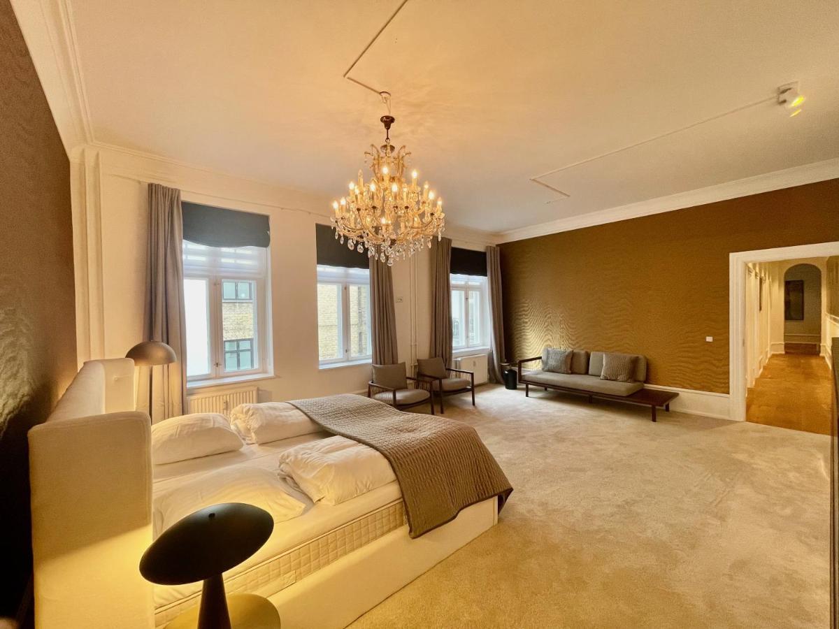 Beautiful 3 Bedroom Flat Next To The Marble Church Copenhague Extérieur photo